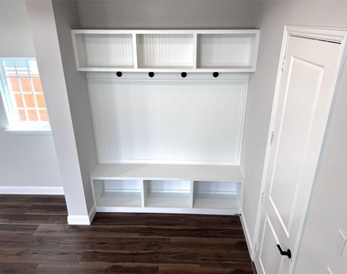 3579 Honeycutt Drive - Photo Thumbnail 23
