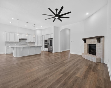 4317 Sanctuary Drive - Photo Thumbnail 3