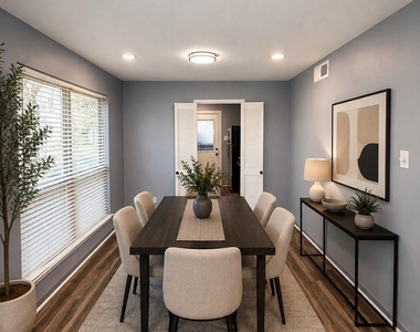 10650 Steppington Drive - Photo Thumbnail 5
