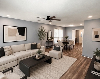 10650 Steppington Drive - Photo Thumbnail 3