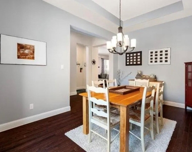 1005 Benbrook Trail - Photo Thumbnail 5