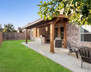 1005 Benbrook Trail - Photo Thumbnail 26