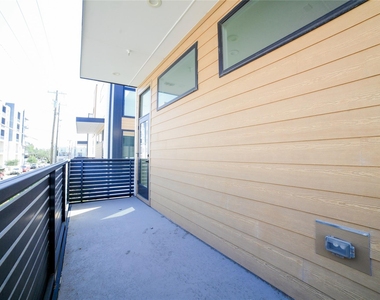 3616 San Jacinto Street - Photo Thumbnail 18