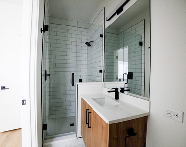 3616 San Jacinto Street - Photo Thumbnail 5