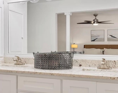 1656 Russell Glen Lane - Photo Thumbnail 16