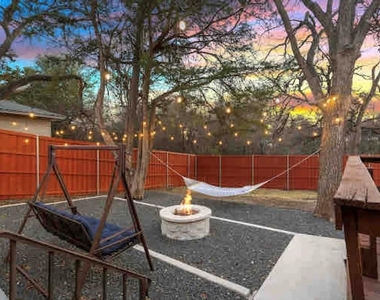 1656 Russell Glen Lane - Photo Thumbnail 19
