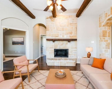 206 Lavaca Drive - Photo Thumbnail 3