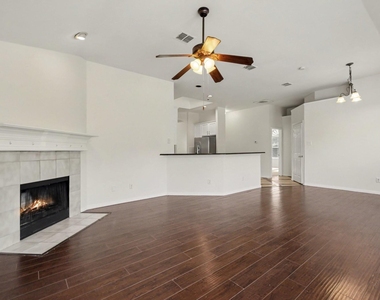 10112 Asheboro Street - Photo Thumbnail 10