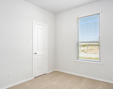 9816 Mescalbean Boulevard - Photo Thumbnail 18