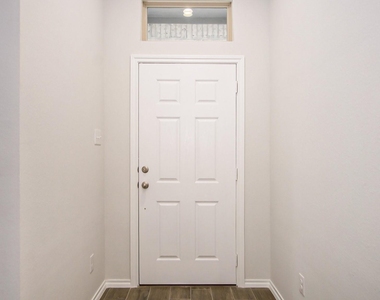 9816 Mescalbean Boulevard - Photo Thumbnail 3
