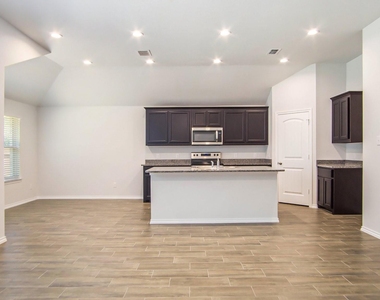 9816 Mescalbean Boulevard - Photo Thumbnail 6