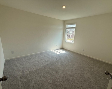 2201 Burnwood Street - Photo Thumbnail 20