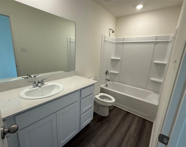 2201 Burnwood Street - Photo Thumbnail 25