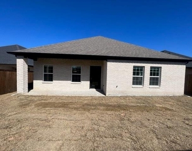 366 Waters Ridge Drive - Photo Thumbnail 29