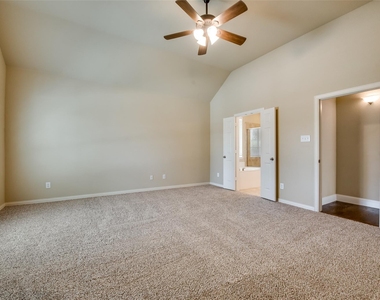6072 Wallis Drive - Photo Thumbnail 18