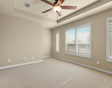 3800 Holland Avenue - Photo Thumbnail 6
