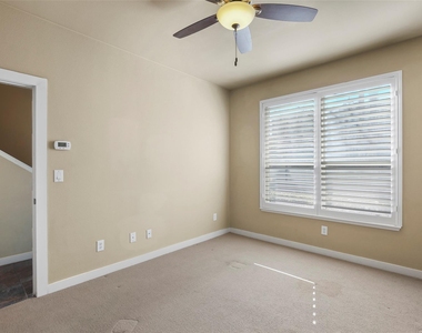 3800 Holland Avenue - Photo Thumbnail 9