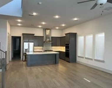7706 Element Avenue - Photo Thumbnail 1