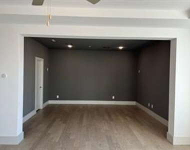7706 Element Avenue - Photo Thumbnail 14