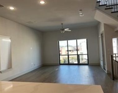7706 Element Avenue - Photo Thumbnail 8
