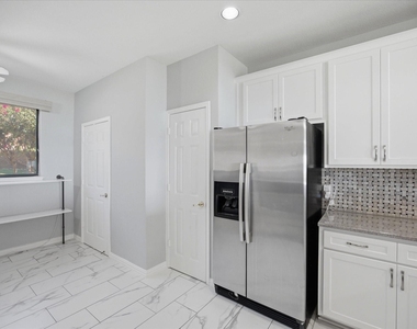 1846 Signal Ridge Place - Photo Thumbnail 18