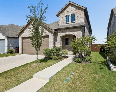 2321 Green River Road - Photo Thumbnail 1