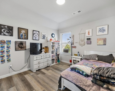 2321 Green River Road - Photo Thumbnail 22