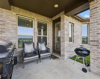 2321 Green River Road - Photo Thumbnail 28