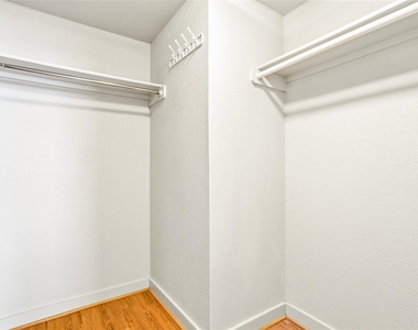 1617 W Oleander Street - Photo Thumbnail 18