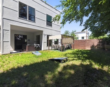 1704 Mcbroom Street - Photo Thumbnail 1