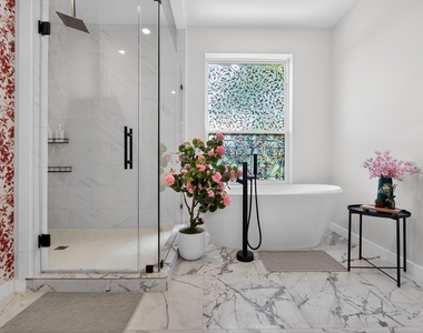 1704 Mcbroom Street - Photo Thumbnail 30