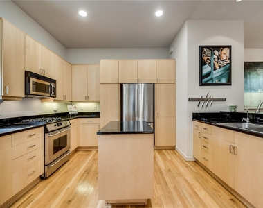 4026 Travis Street - Photo Thumbnail 13