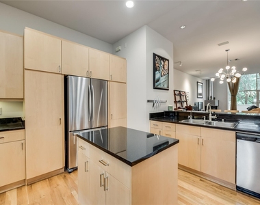 4026 Travis Street - Photo Thumbnail 10