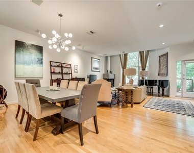 4026 Travis Street - Photo Thumbnail 15