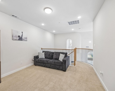 2624 Fiddler Way - Photo Thumbnail 18
