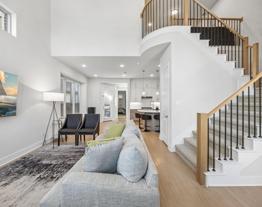2624 Fiddler Way - Photo Thumbnail 5