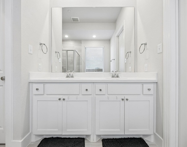 2624 Fiddler Way - Photo Thumbnail 14