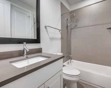 2262 Alterbrook Lane - Photo Thumbnail 16