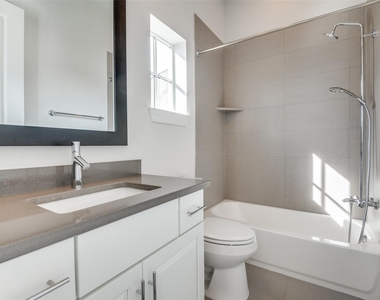 2262 Alterbrook Lane - Photo Thumbnail 18