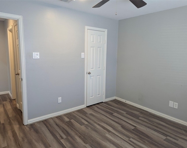 509 Pine Trail Drive - Photo Thumbnail 20