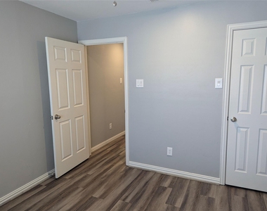 509 Pine Trail Drive - Photo Thumbnail 22