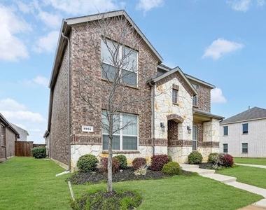 2261 Obsidian Drive - Photo Thumbnail 1