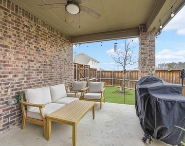 2261 Obsidian Drive - Photo Thumbnail 30