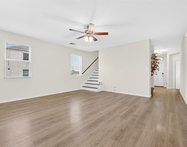 2261 Obsidian Drive - Photo Thumbnail 27