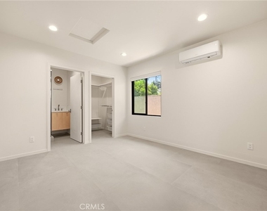 414 Stedman - Photo Thumbnail 7