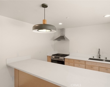 414 Stedman - Photo Thumbnail 8