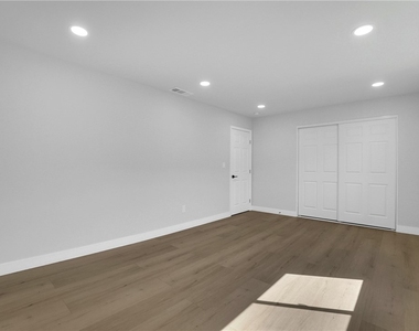 862 W Mines Avenue - Photo Thumbnail 28