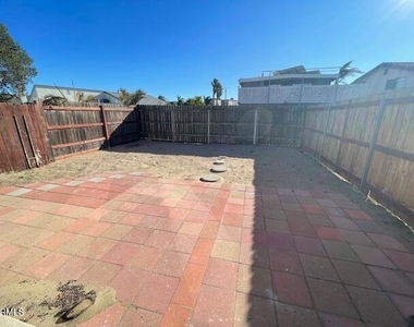 4950 Catamaran Street - Photo Thumbnail 10