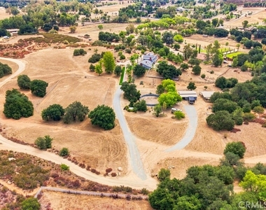 37550 Calle De Companero - Photo Thumbnail 33