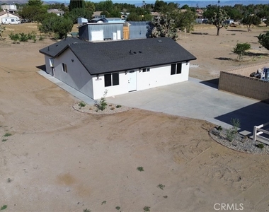 40235 W 17th St - Photo Thumbnail 36